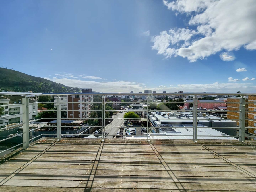 To Let 2 Bedroom Property for Rent in Gardens Western Cape